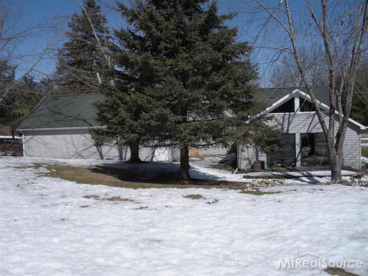 3059 Kings Mill Road North Branch, MI 48461 - Photo 25 of 26 Rear 2