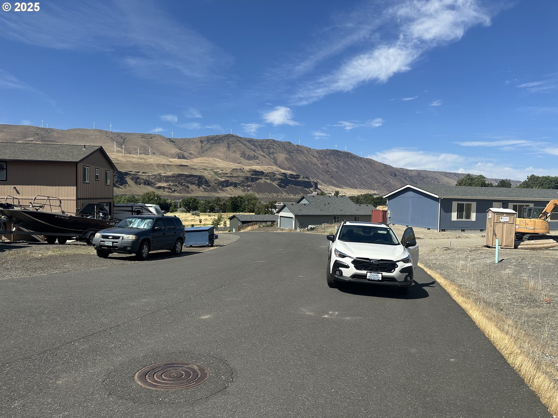 409 Deschutes Lane Rufus, OR 97050 - Photo 3 of 5