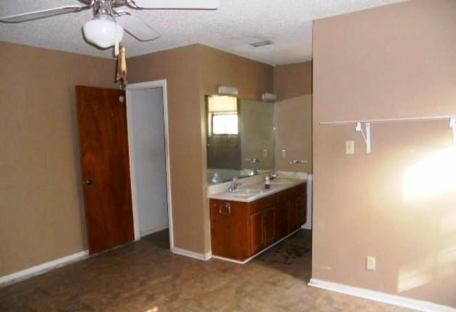 310 Center Road Laredo, TX 78045 - Photo 15 of 15 Gallery Image 15
