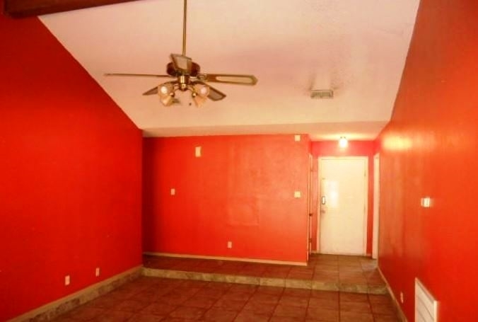 310 Center Road Laredo, TX 78045 - Photo 6 of 15 Gallery Image 6