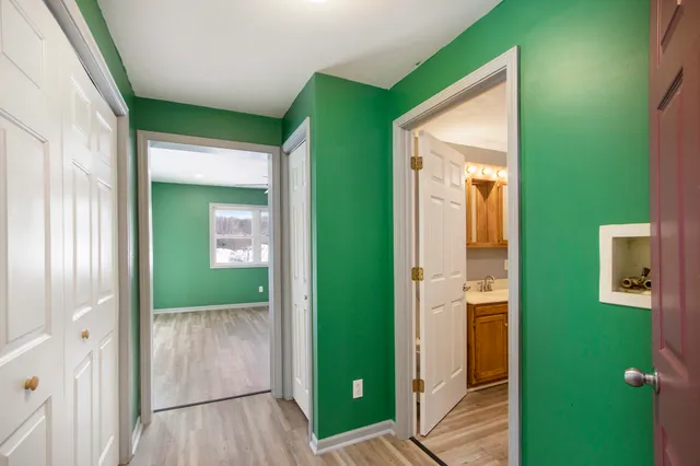 $286,000 | 32435 County Road 669, Lawton, MI 49065