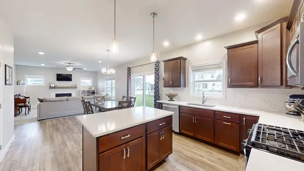 $435,000 | 1604 Oliger Drive, Mahomet, IL 61853