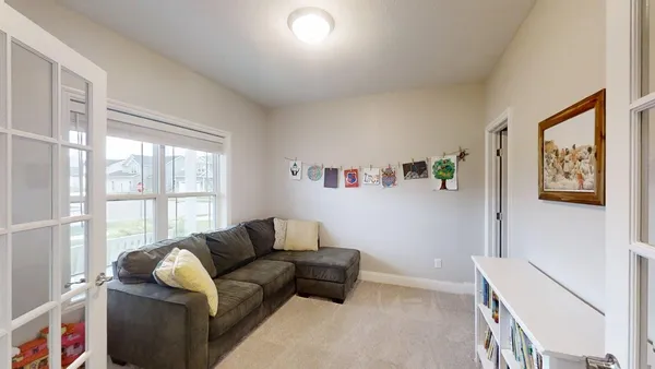 $435,000 | 1604 Oliger Drive, Mahomet, IL 61853