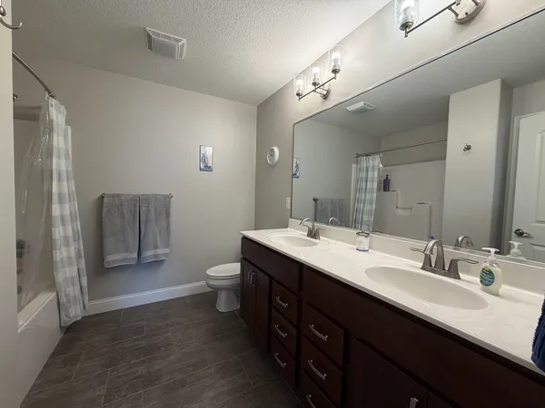$435,000 | 1604 Oliger Drive, Mahomet, IL 61853