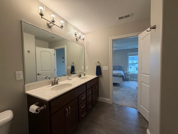 $435,000 | 1604 Oliger Drive, Mahomet, IL 61853