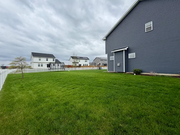 $435,000 | 1604 Oliger Drive, Mahomet, IL 61853