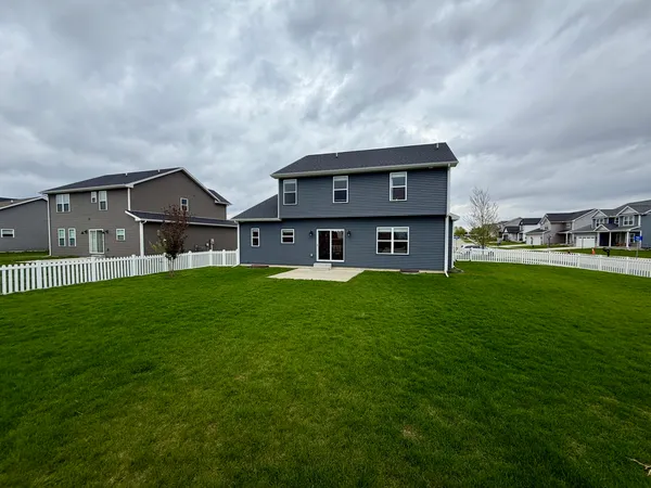 $435,000 | 1604 Oliger Drive, Mahomet, IL 61853
