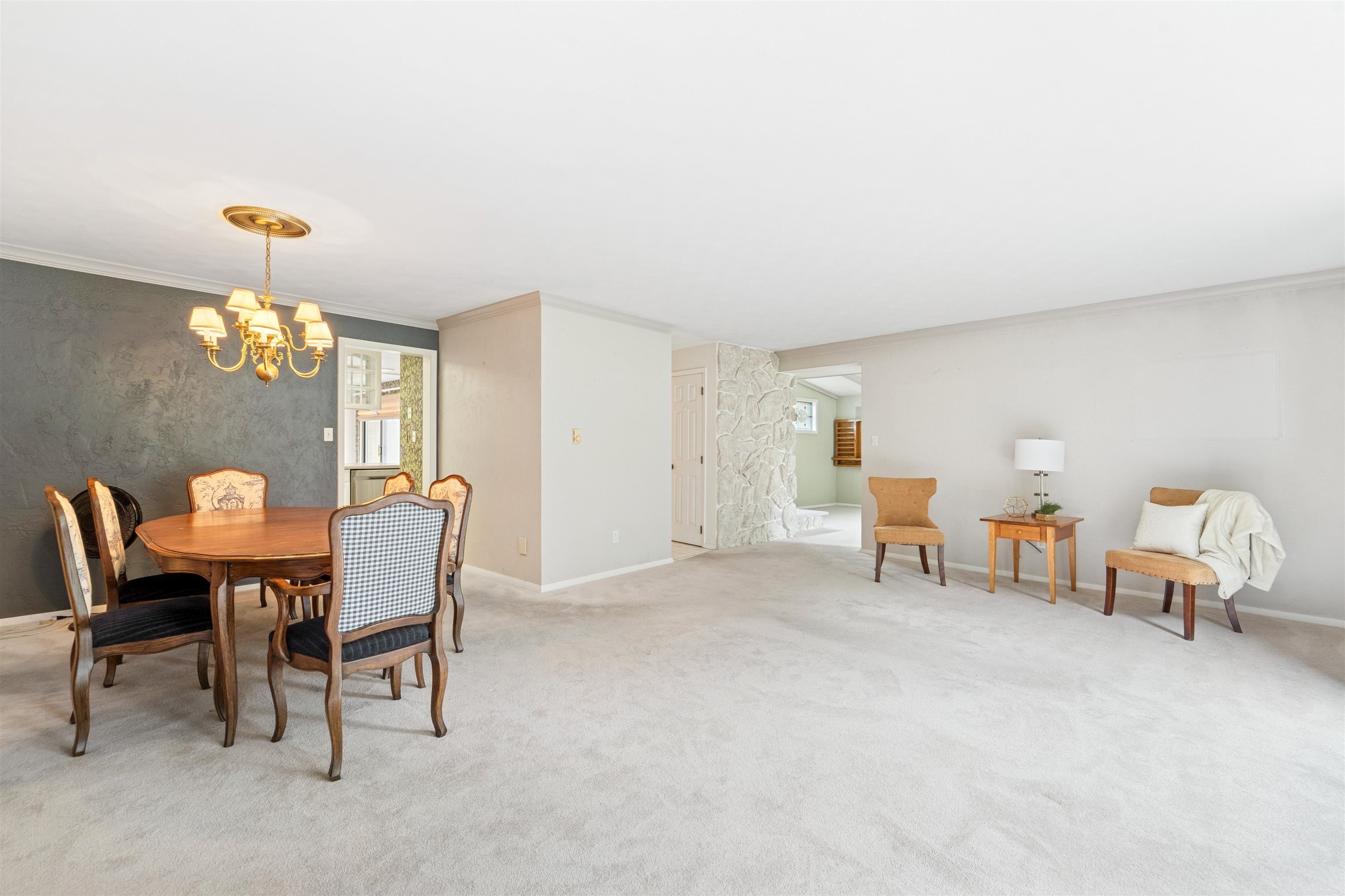 1231 West Nicolet Circle Appleton, WI 54914 - Photo 13 of 37