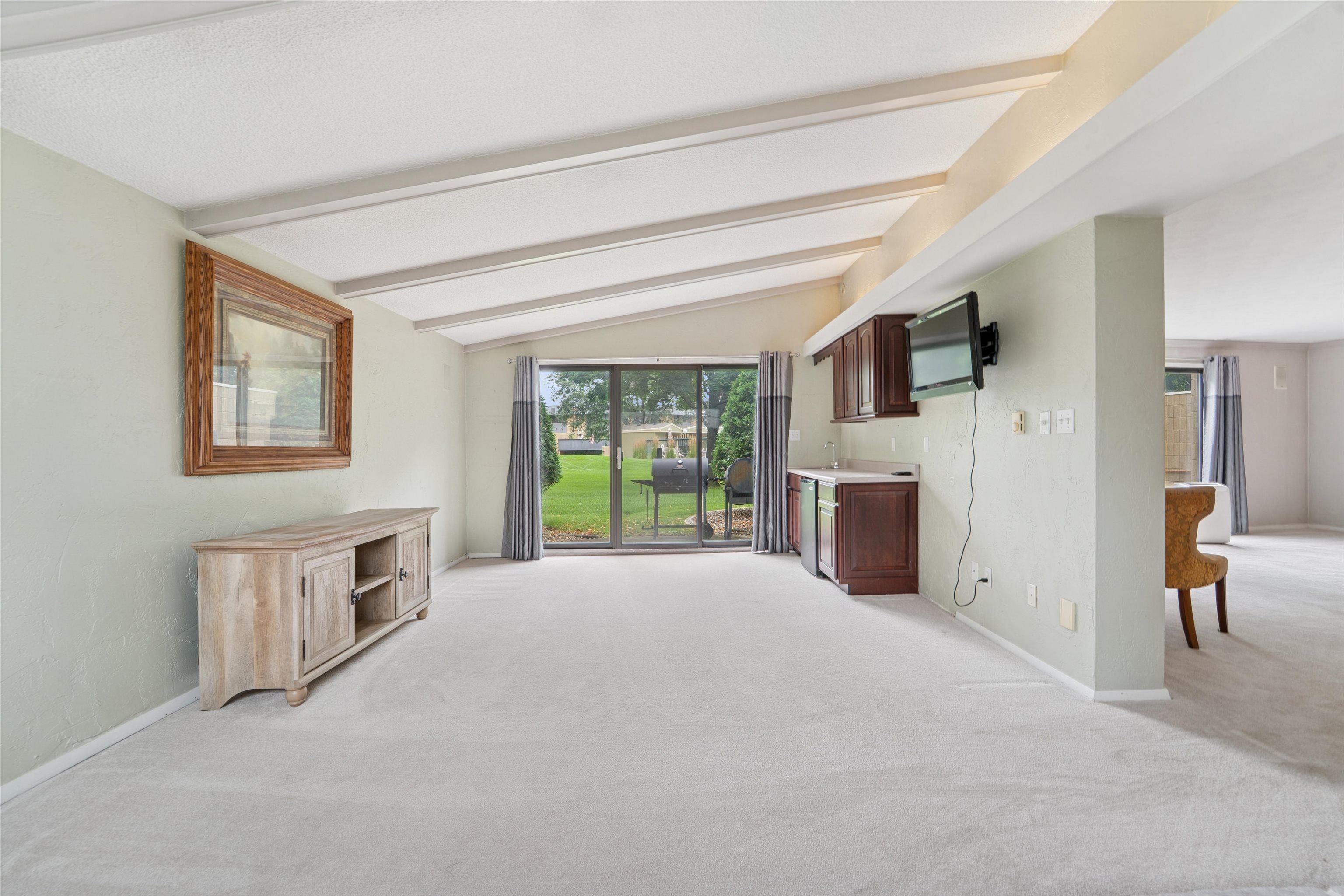 1231 West Nicolet Circle Appleton, WI 54914 - Photo 16 of 37