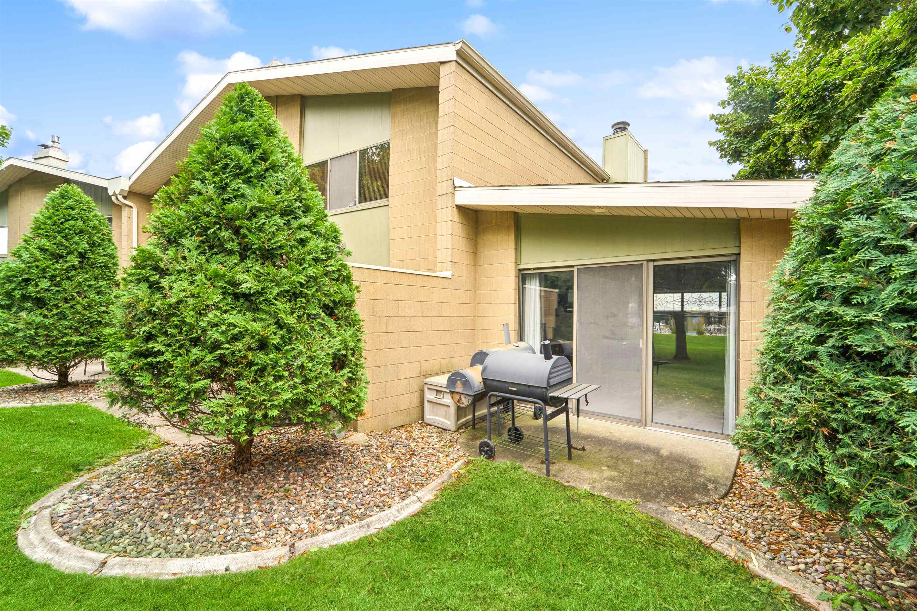 1231 West Nicolet Circle Appleton, WI 54914 - Photo 29 of 37