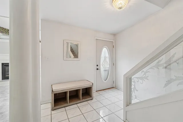 $209,900 | 1231 West Nicolet Circle, Appleton, WI 54914