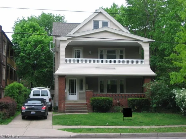 $810 | 2720 Mayfield Road, Unit 3, Cleveland, OH 44106