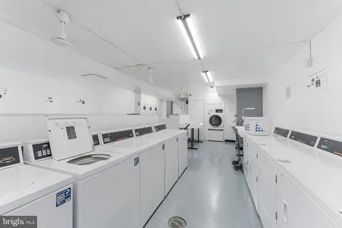 $479,900 | 4000 Tunlaw Road Northwest, Unit 1026, Washington, DC 20007