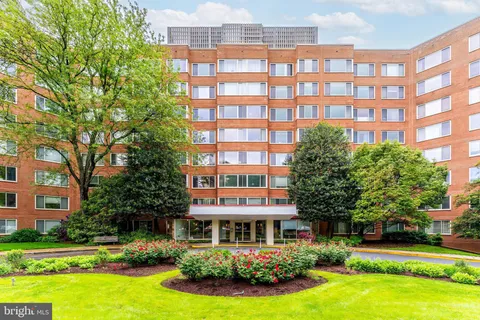 $479,900 | 4000 Tunlaw Road Northwest, Unit 1026, Washington, DC 20007