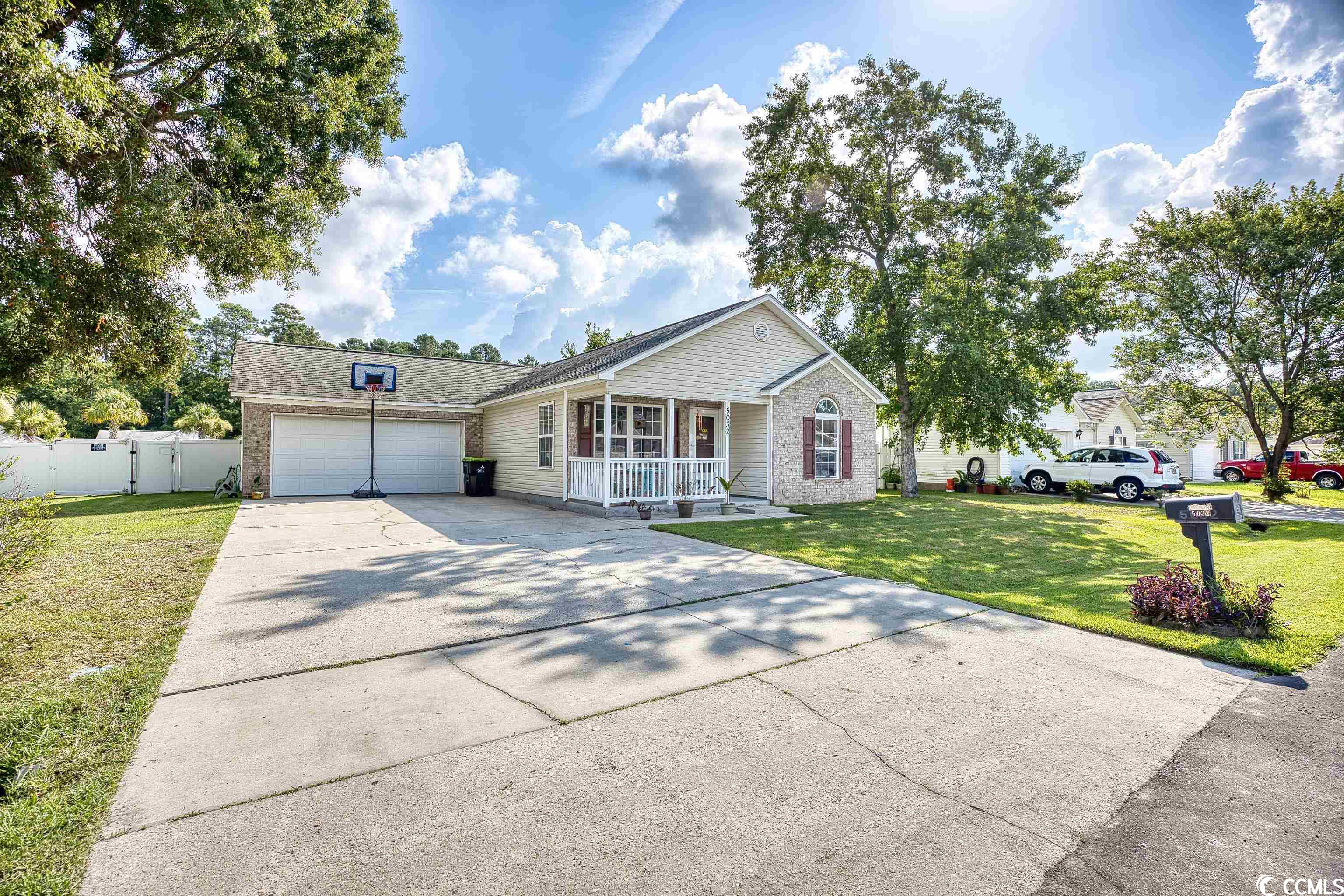 5032 Blue Spruce Lane Murrells Inlet, SC 29576 - Photo 2 of 40 Gallery Image 2