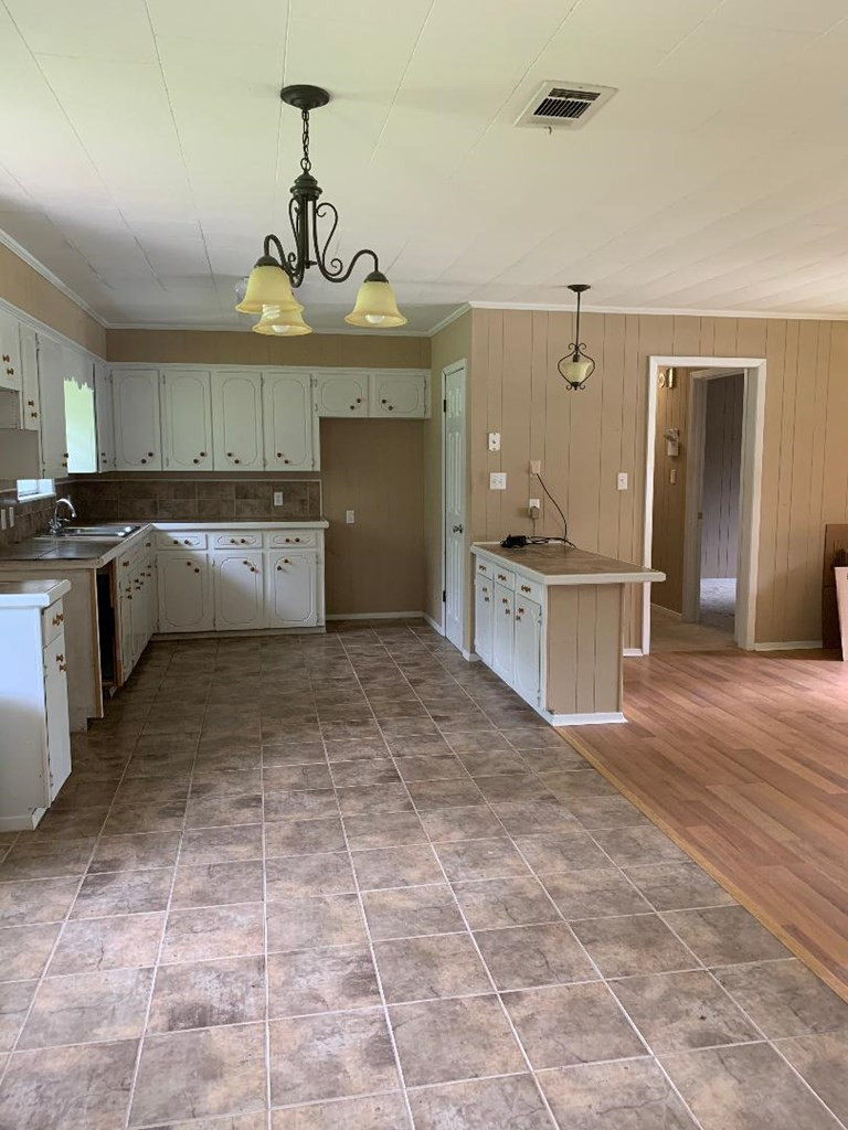 779 East Lincoln Road Monticello, MS 39654 - Photo 11 of 11 Photo 12