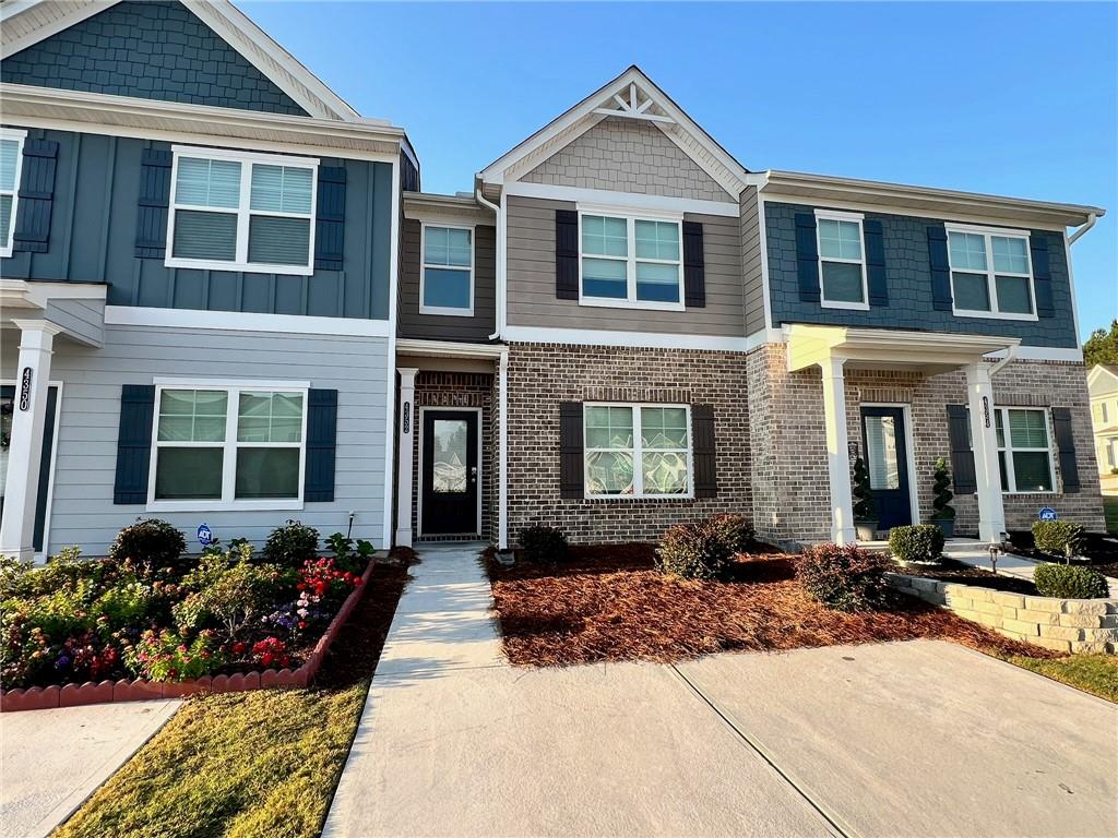 4352 Shaffer Ct Union, Unit 58 Union City, GA 30291 - Photo 2 of 19 a front view of a house