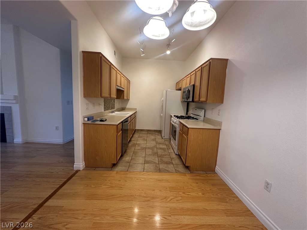 3395 Cactus Shadow Street, Unit 102 Las Vegas, NV 89129 - Photo 23 of 27