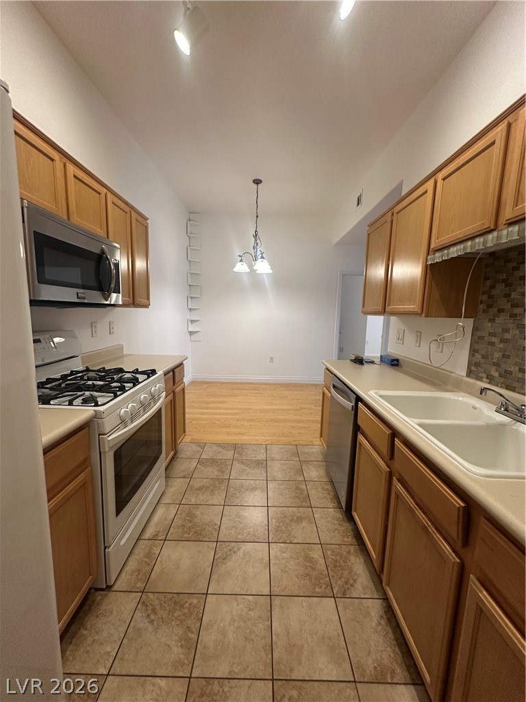 3395 Cactus Shadow Street, Unit 102 Las Vegas, NV 89129 - Photo 26 of 27