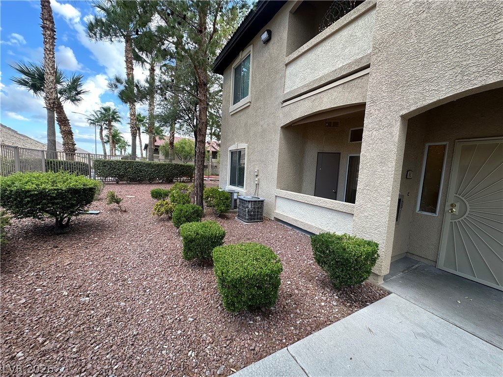 3395 Cactus Shadow Street, Unit 102 Las Vegas, NV 89129 - Photo 3 of 27