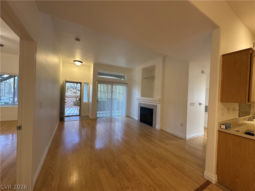 3395 Cactus Shadow Street, Unit 102 Las Vegas, NV 89129 - Photo 4 of 27
