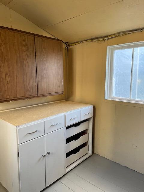 878 River Road Tenants Harbor, ME 04860 - Photo 21 of 24 Mudroom