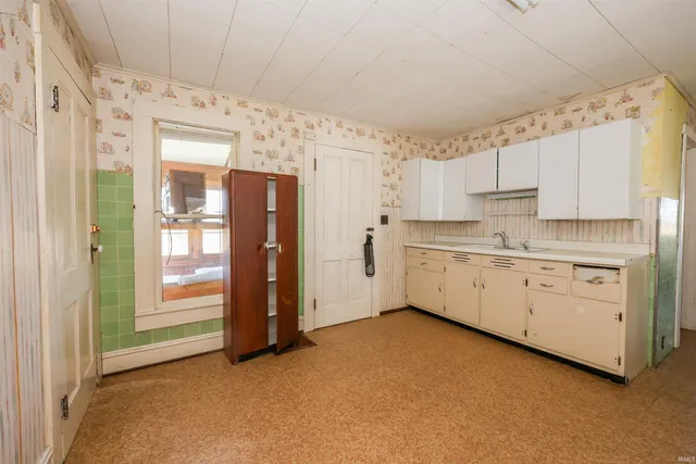 $265,000 | 3345 Highway 20, Angola, IN 46703