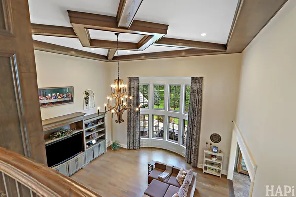 a view of entryway