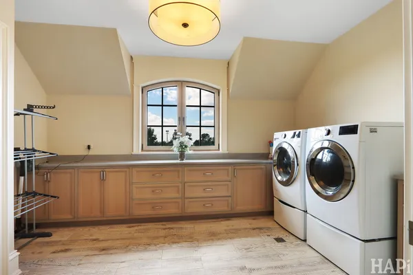 $2,695,000 | 18 Enclave, South Barrington, IL 60010