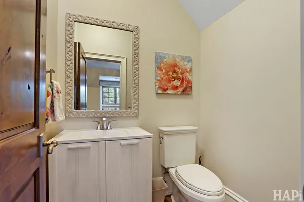 $2,695,000 | 18 Enclave, South Barrington, IL 60010