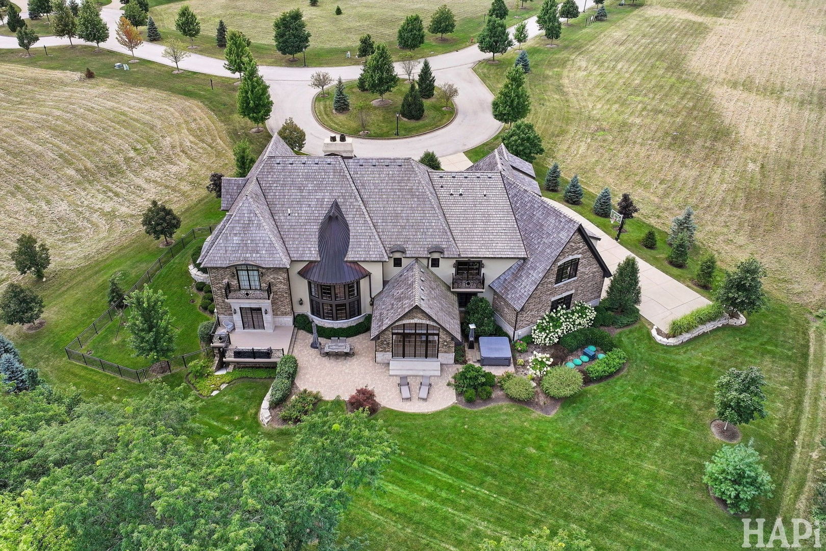 18 Enclave South Barrington, IL 60010 - Photo 6 of 77