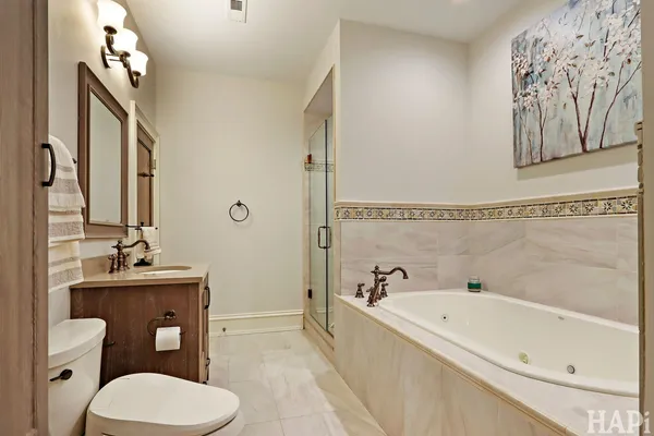 $2,695,000 | 18 Enclave, South Barrington, IL 60010