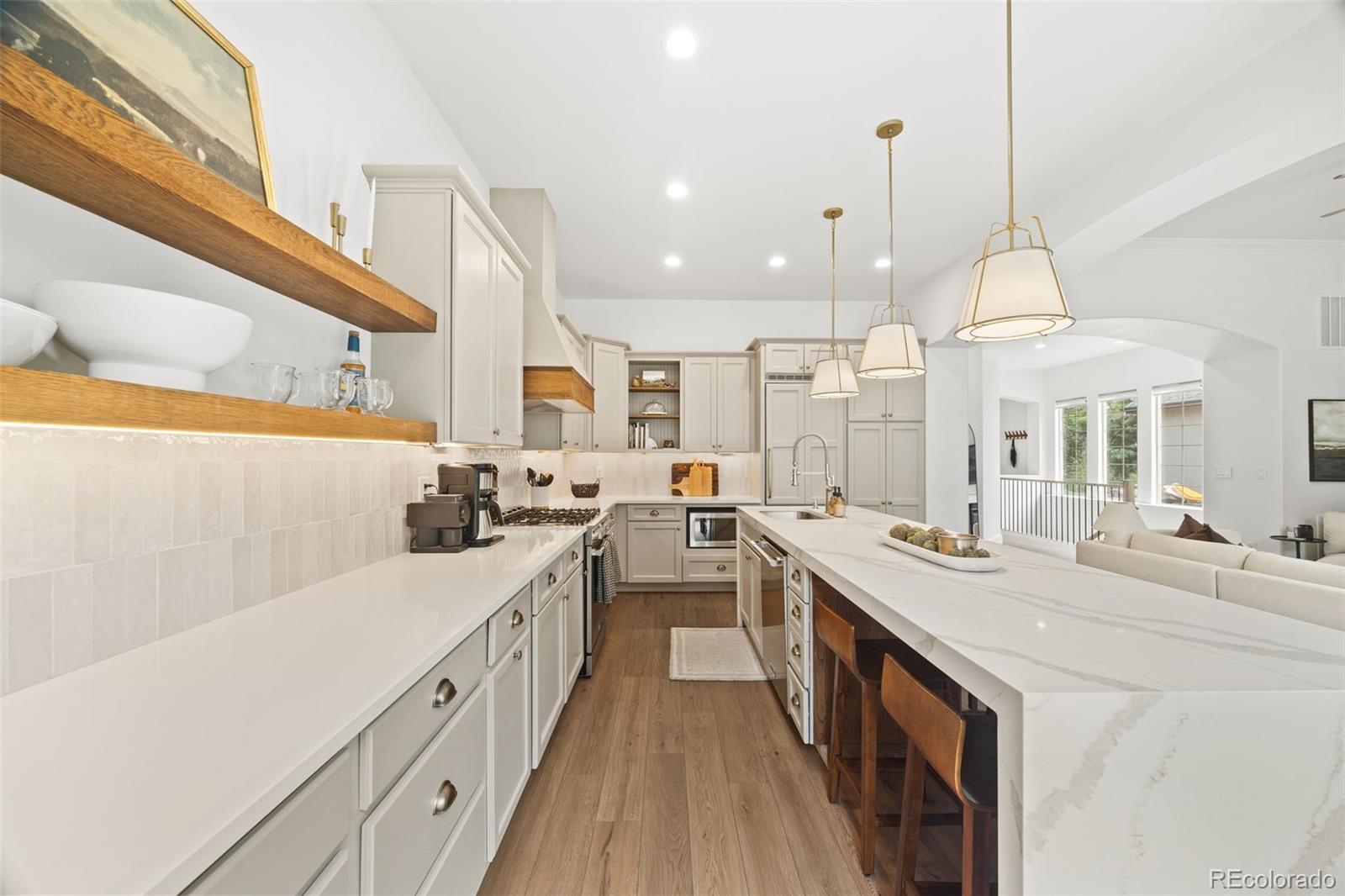 6119 Reed Way Arvada, CO 80003 - Photo 12 of 38
