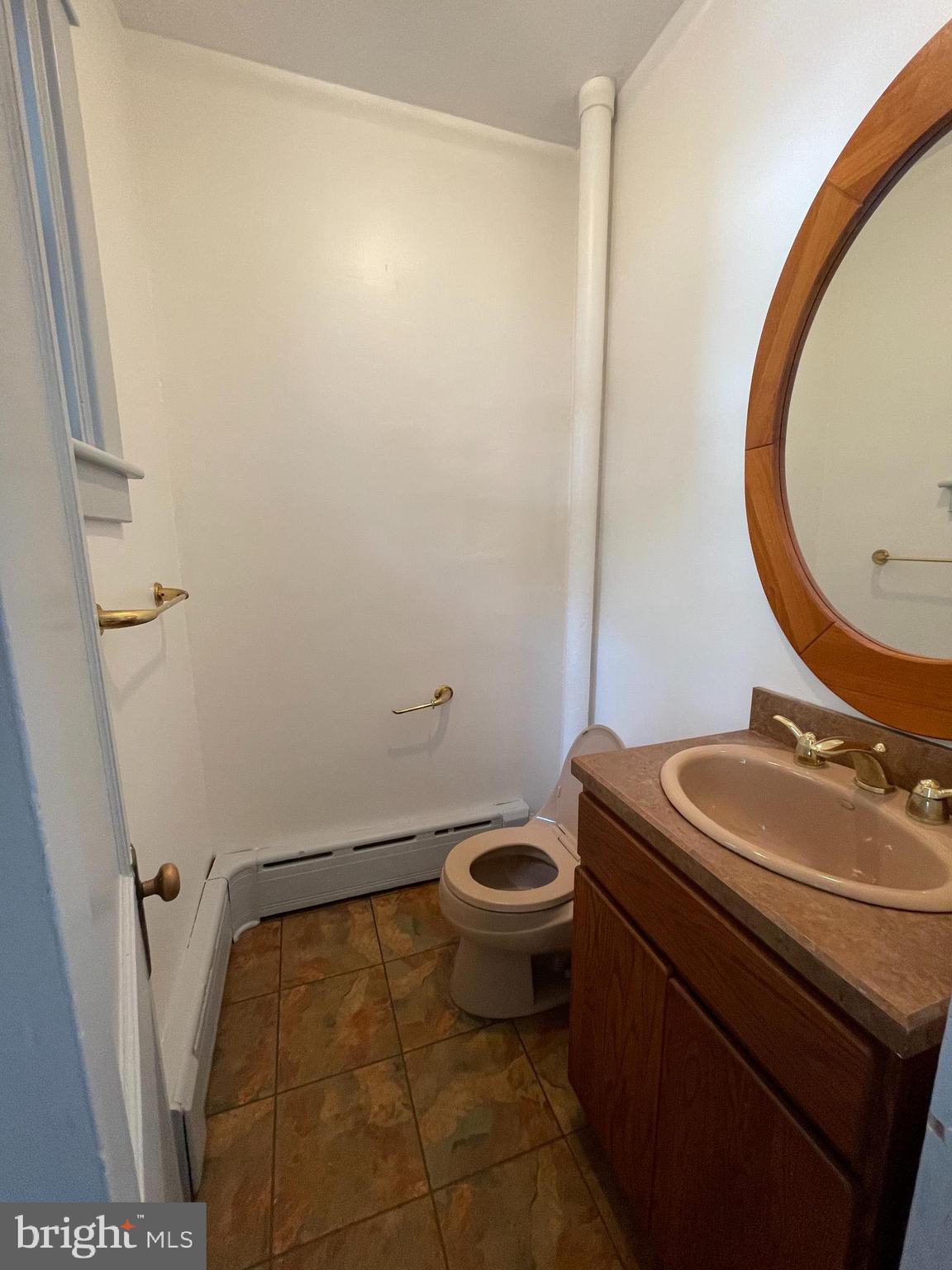 1015 Delaware Avenue Havertown, PA 19083 - Photo 8 of 20 First Floor Half Bath