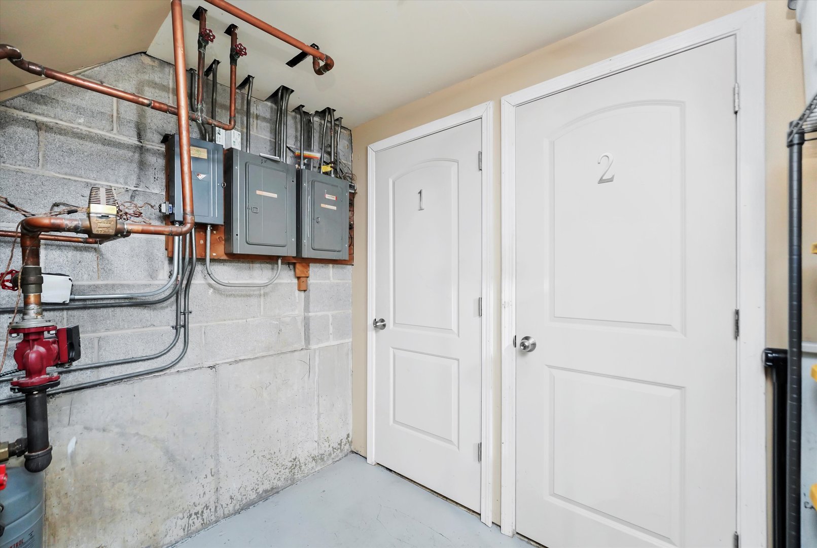69 East Quincy Street, Unit 2 Riverside, IL 60546 - Photo 16 of 22 a view of a storage & utility room