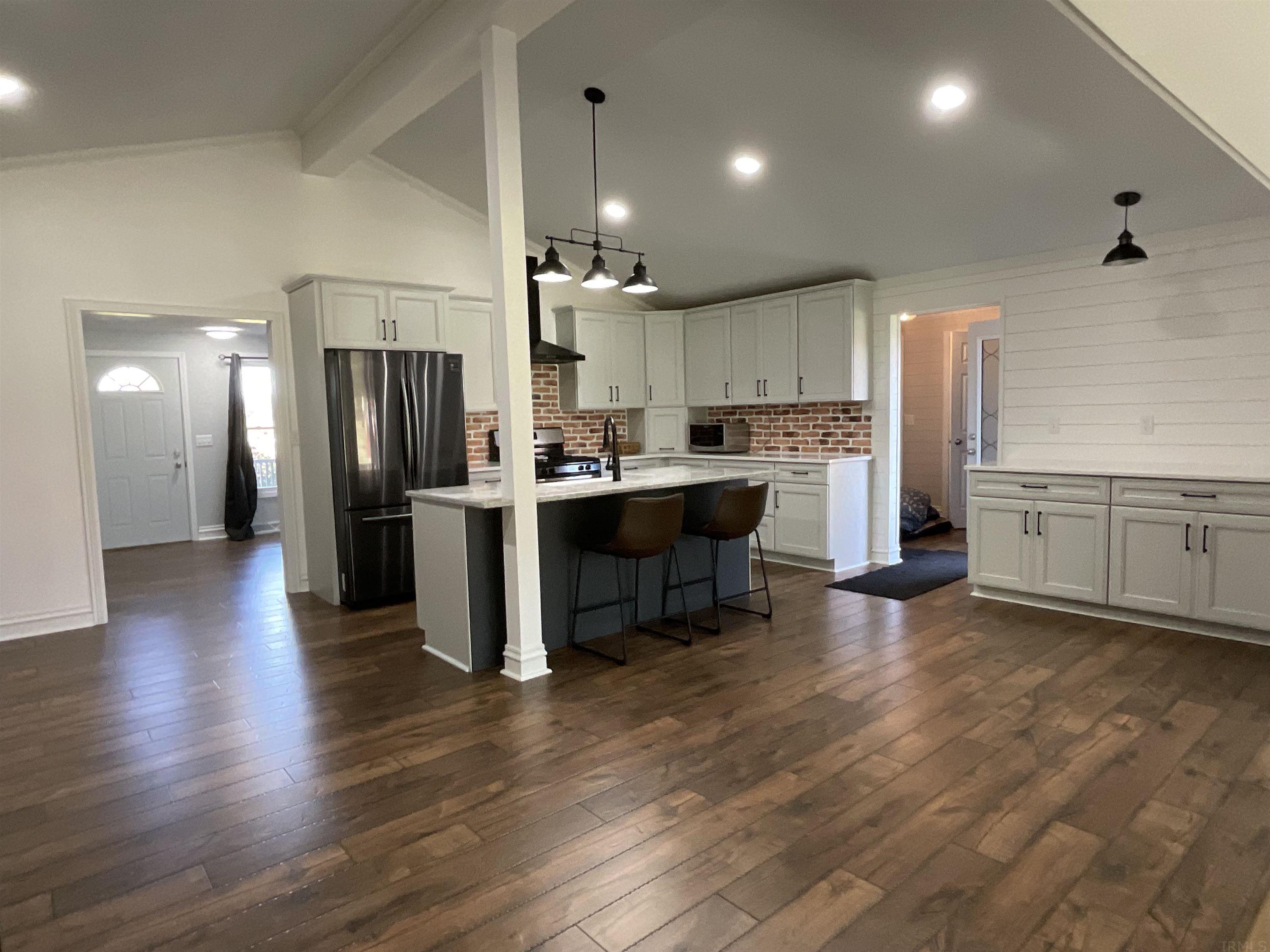 11615 Marion Center Road Hoagland, IN 46745 - Photo 7 of 36