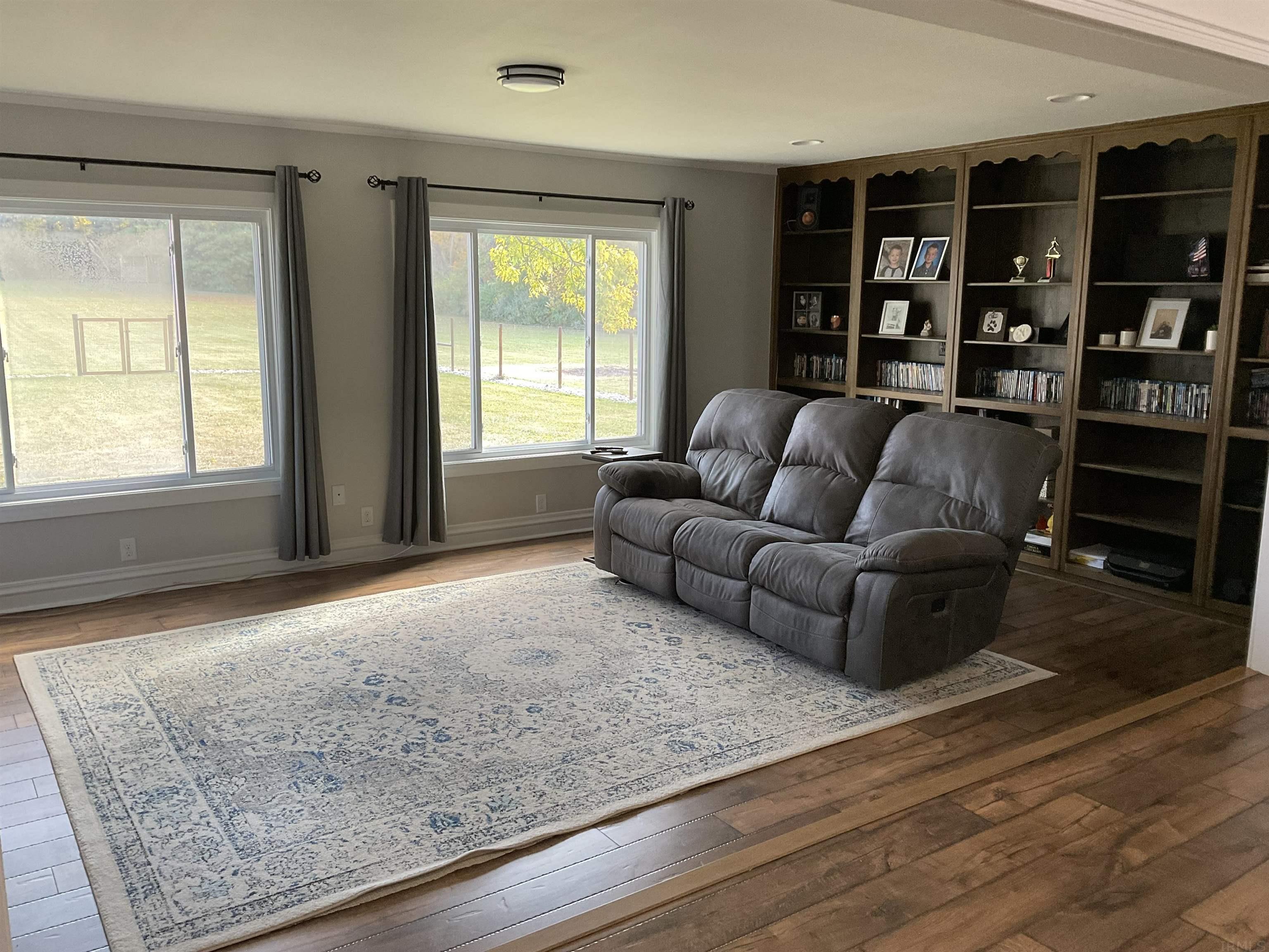 11615 Marion Center Road Hoagland, IN 46745 - Photo 9 of 36
