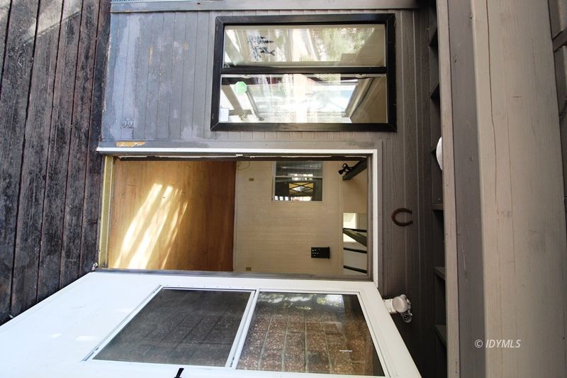 24601 Bluff Road Idyllwild, CA 92549 - Photo 6 of 24 a view of outdoor space
