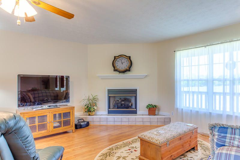525 Ranch Road Loudon, TN 37774 - Photo 9 of 24 009150513-02-525RanchRdLoudonTN37774-SMA
