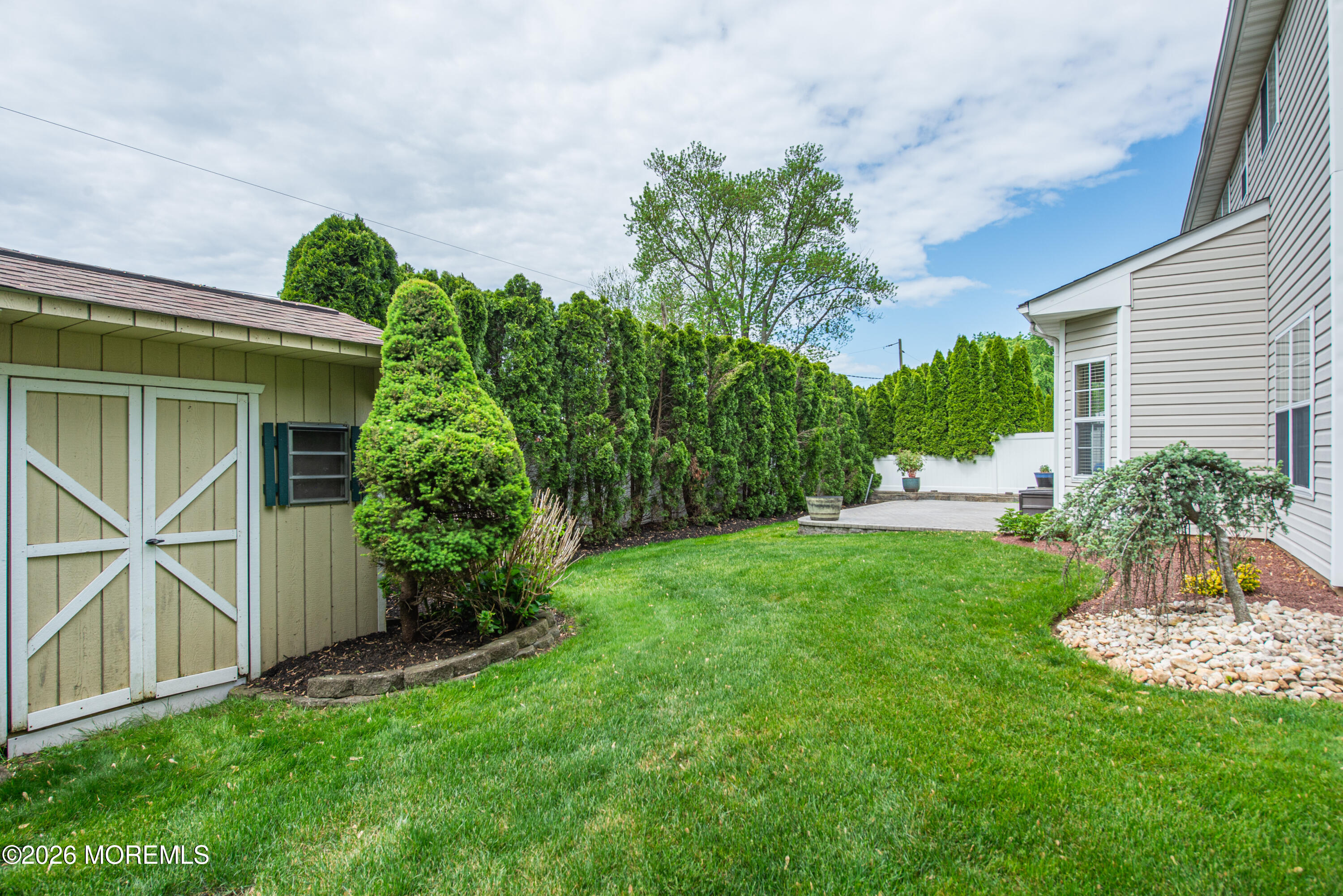 91 Nutmeg Road Aberdeen, NJ 07747 - Photo 30 of 33 31