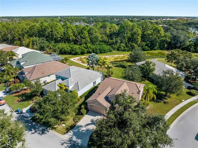 $495,000 | 8419 Whispering Woods Court, Lakewood Ranch, FL 34202