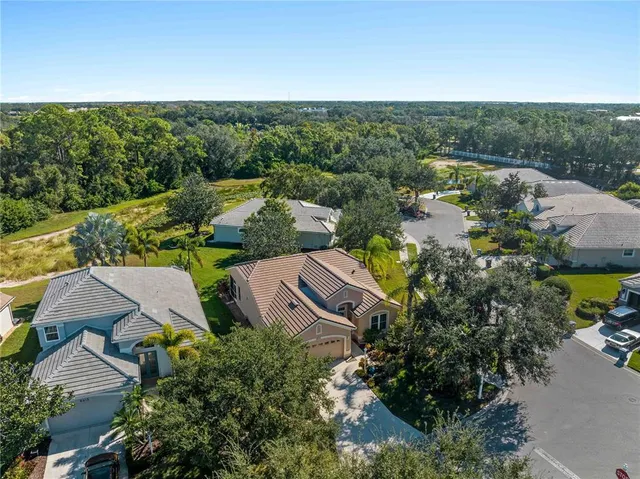 $495,000 | 8419 Whispering Woods Court, Lakewood Ranch, FL 34202
