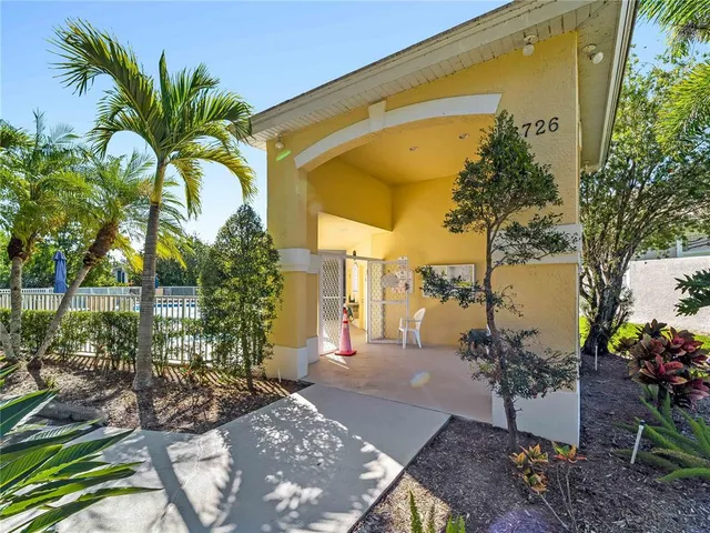 $495,000 | 8419 Whispering Woods Court, Lakewood Ranch, FL 34202