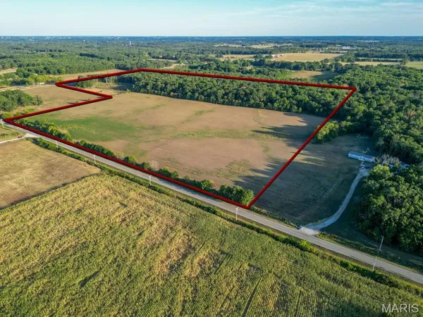 $495,000 | 15800 Highway Ww Lebanon Mo 65536, Lebanon, MO 65536