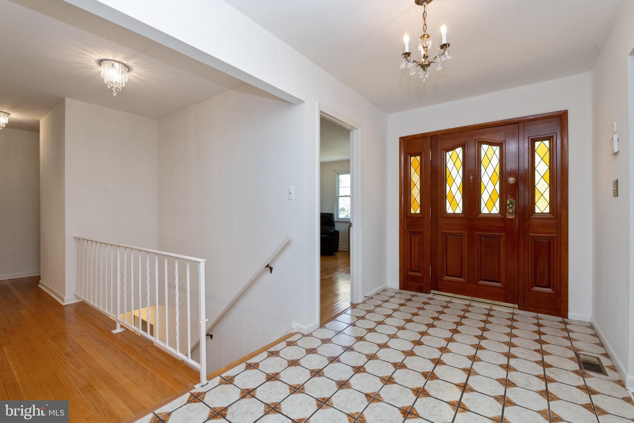 1314 Terry Way Fallston, MD 21047 - Photo 4 of 45 Open foyer entrance