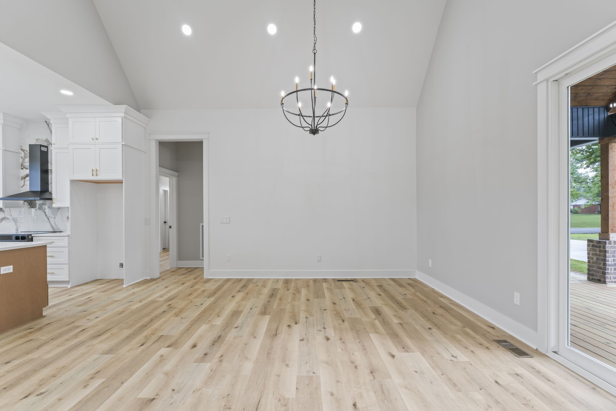 1601 Old Estill Springs Road Tullahoma, TN 37388 - Photo 11 of 31