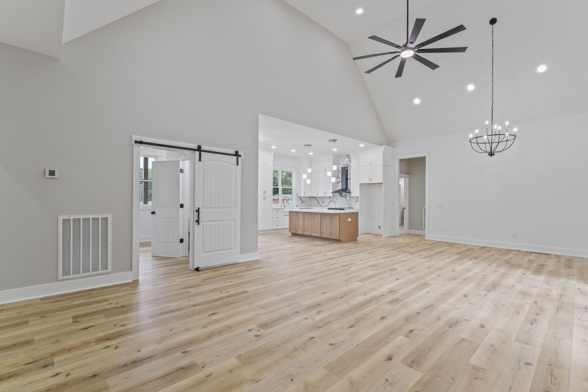 1601 Old Estill Springs Road Tullahoma, TN 37388 - Photo 8 of 37