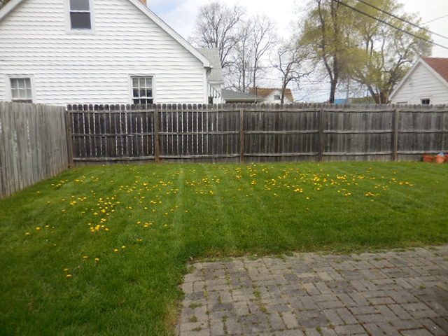120 West 10th Street Rochester, IN 46975 - Photo 2 of 23
