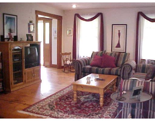 173 Harvard Road Bolton, MA 01740 - Photo 2 of 5