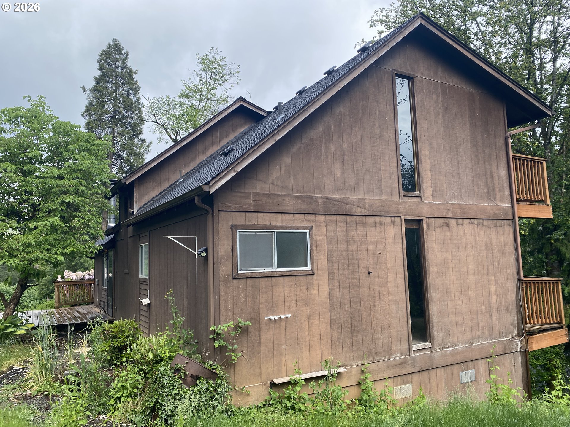 45300 Goodpasture Road Vida, OR 97488 - Photo 3 of 38